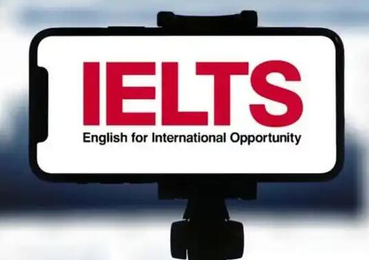 出國留學(xué)語(yǔ)言成績(jì)有哪些要求，雅思培訓怎么樣選擇？